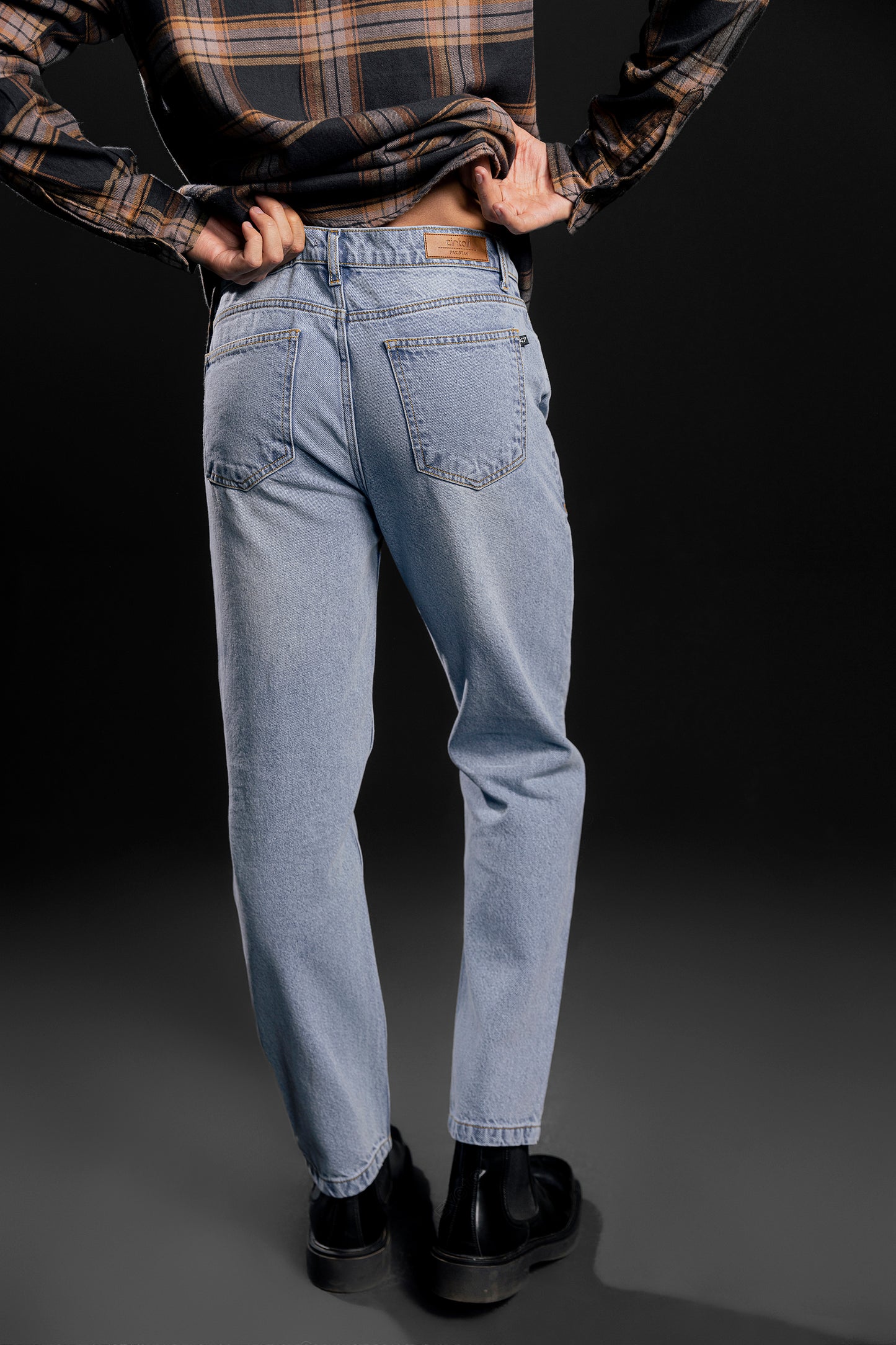 Relax Fit Jeans (Light Blue)