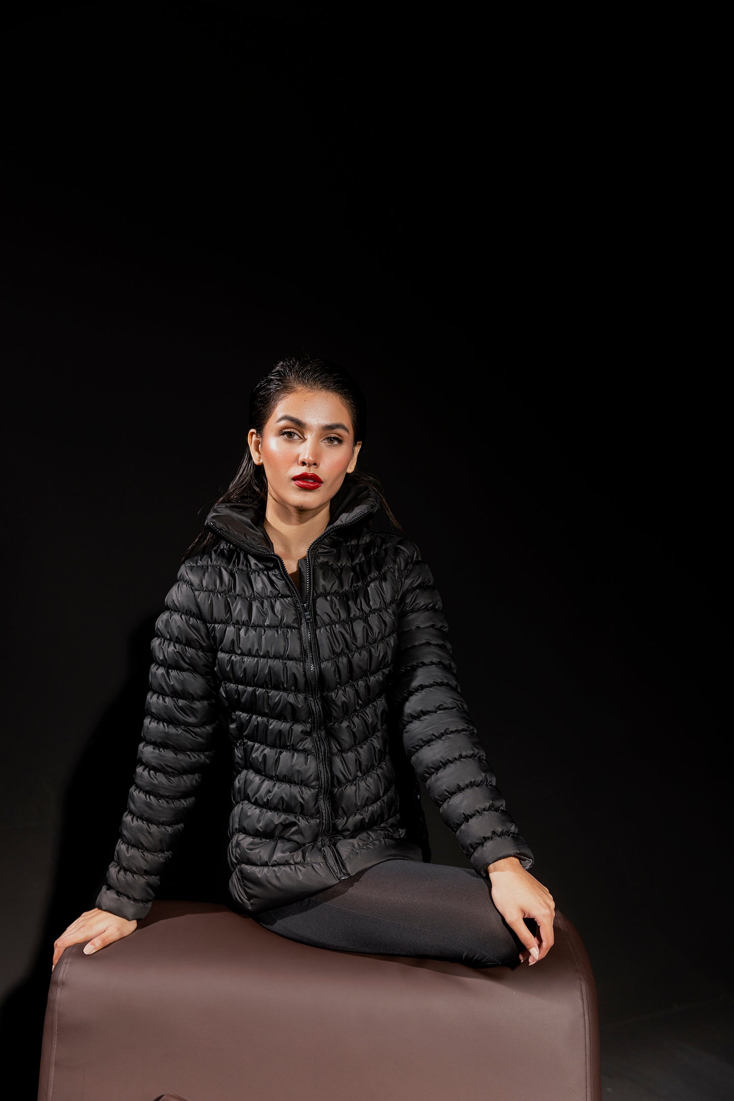 Body Fit Puffer Jacket (Black)