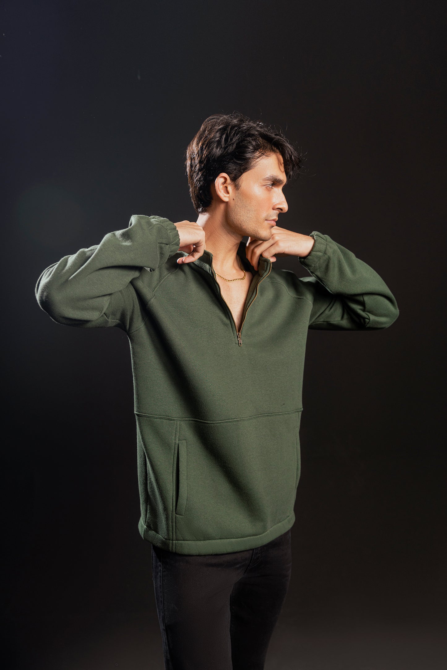 Basic Solid Sweat Shirt (Military Green)