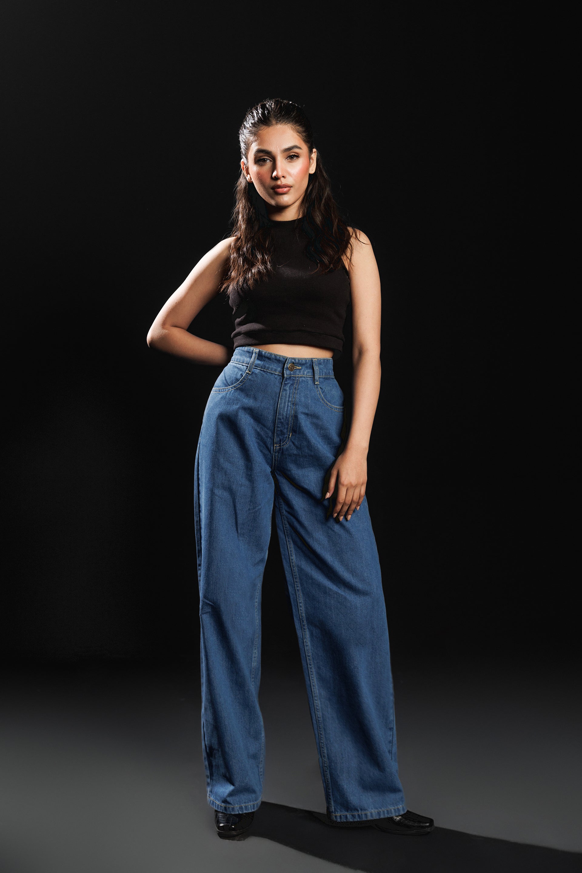 Cropped Rib Neck Top