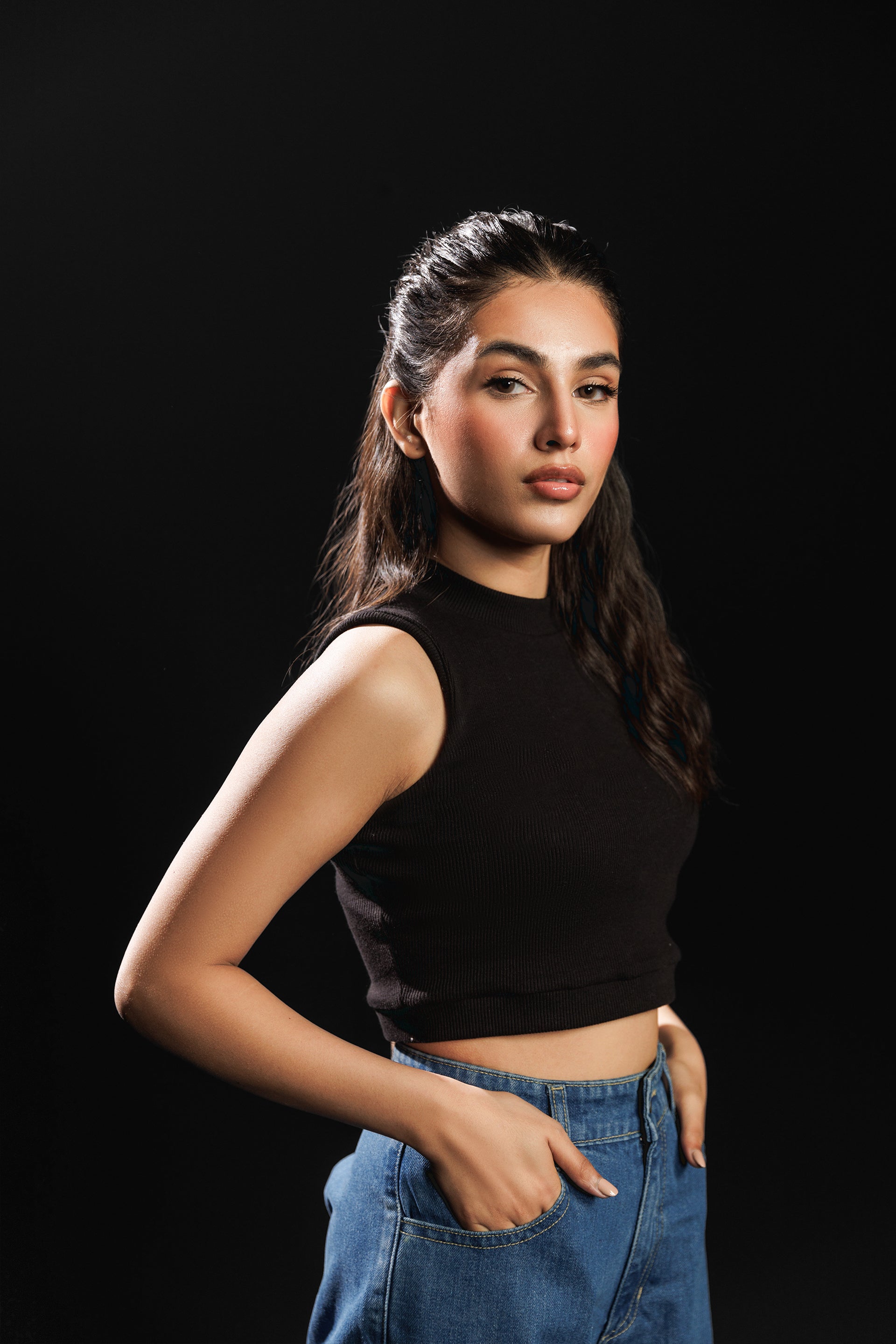 Cropped Rib Neck Top