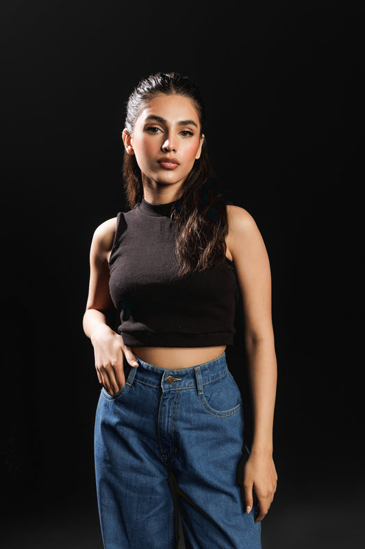 Cropped Rib Mock Neck Top (Black)