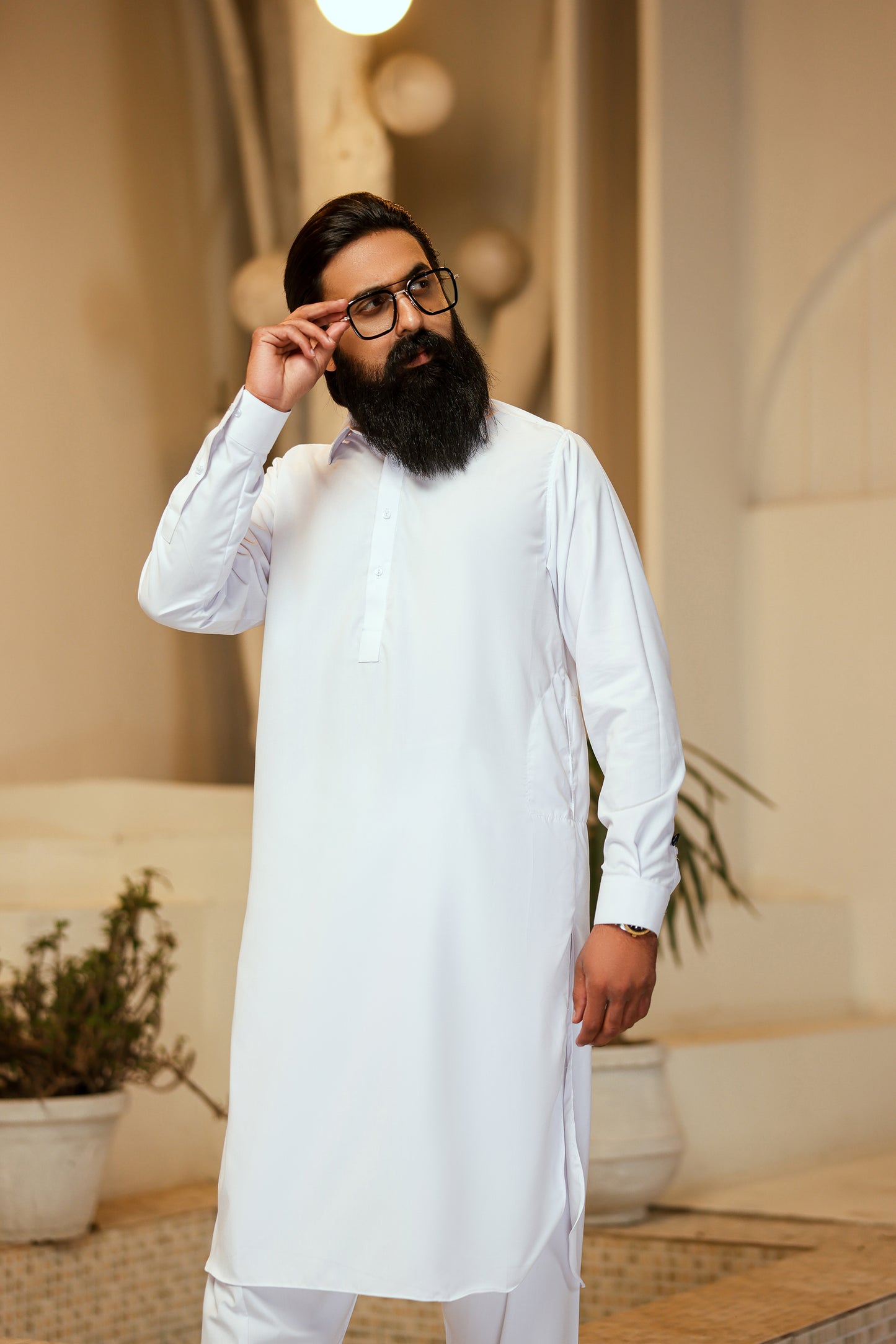 WHITE CLASSIC SHALWAR KAMEEZ