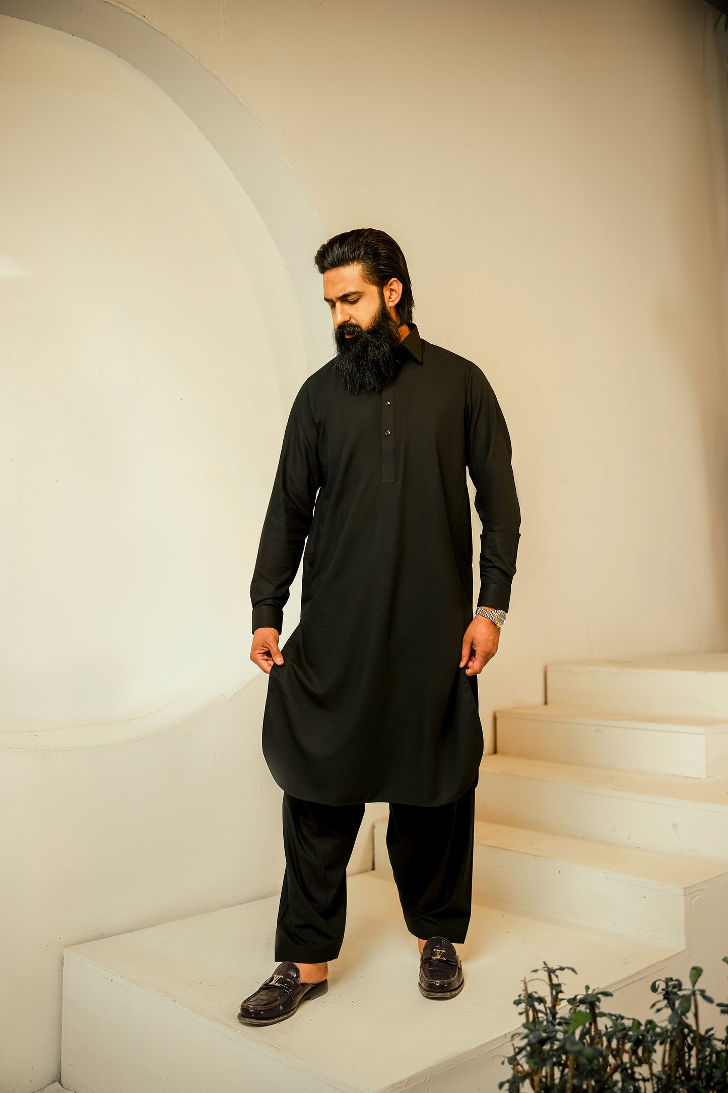 BLACK CLASSIC SHALWAR KAMEEZ