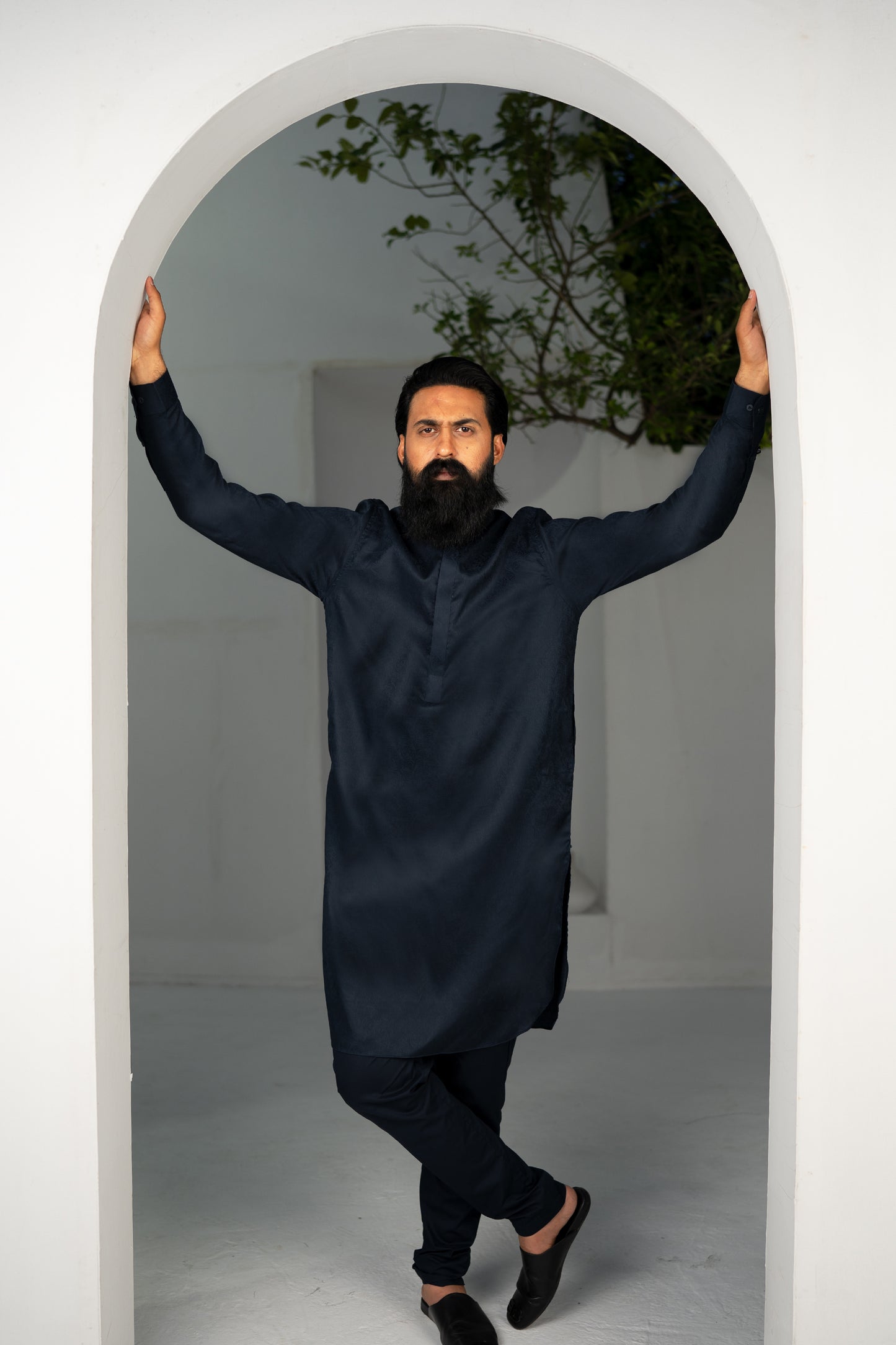 NAVY TONAL PRINT KURTA & TROUSER