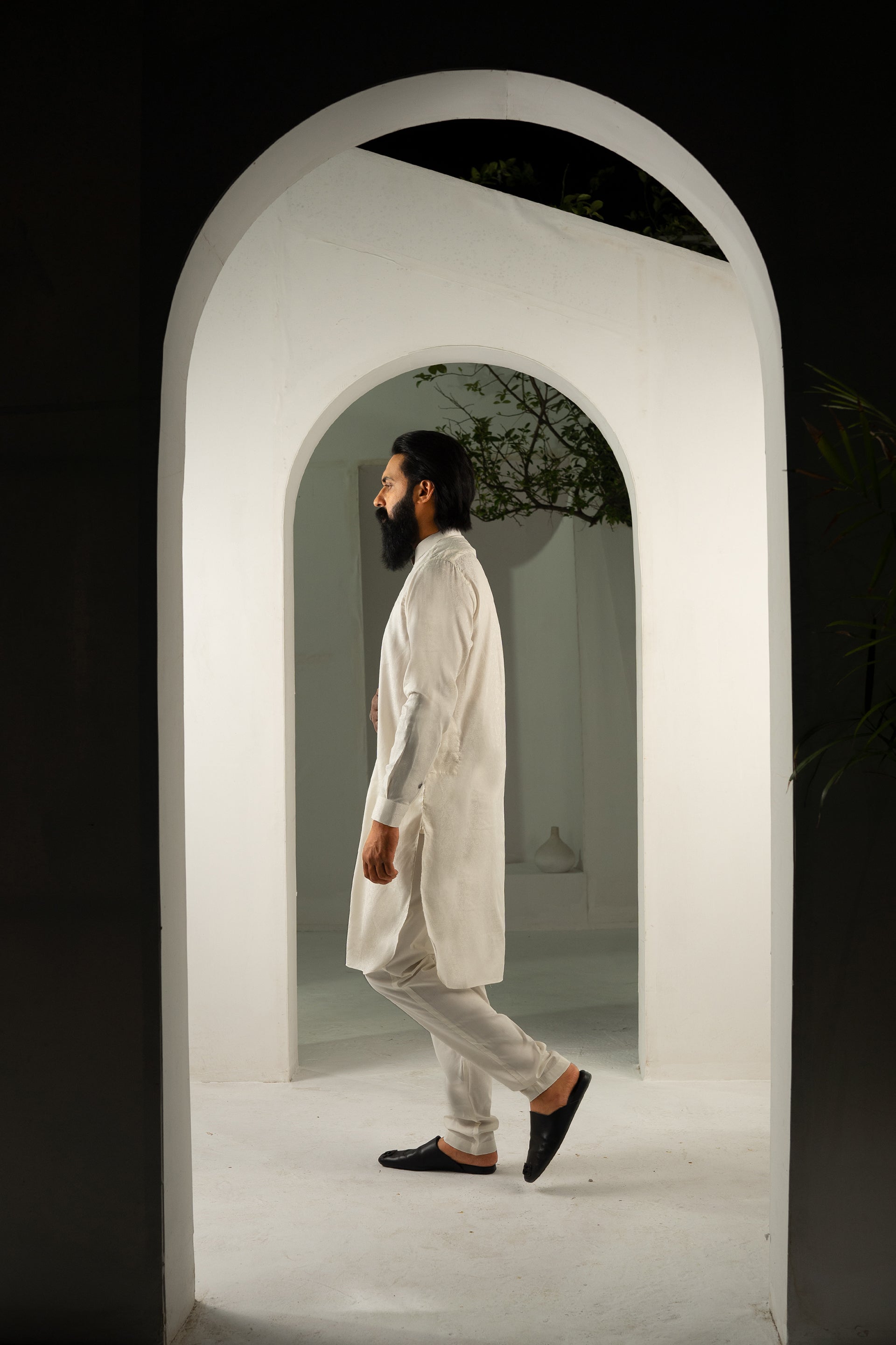 Tonal Print Kurta & Trouser