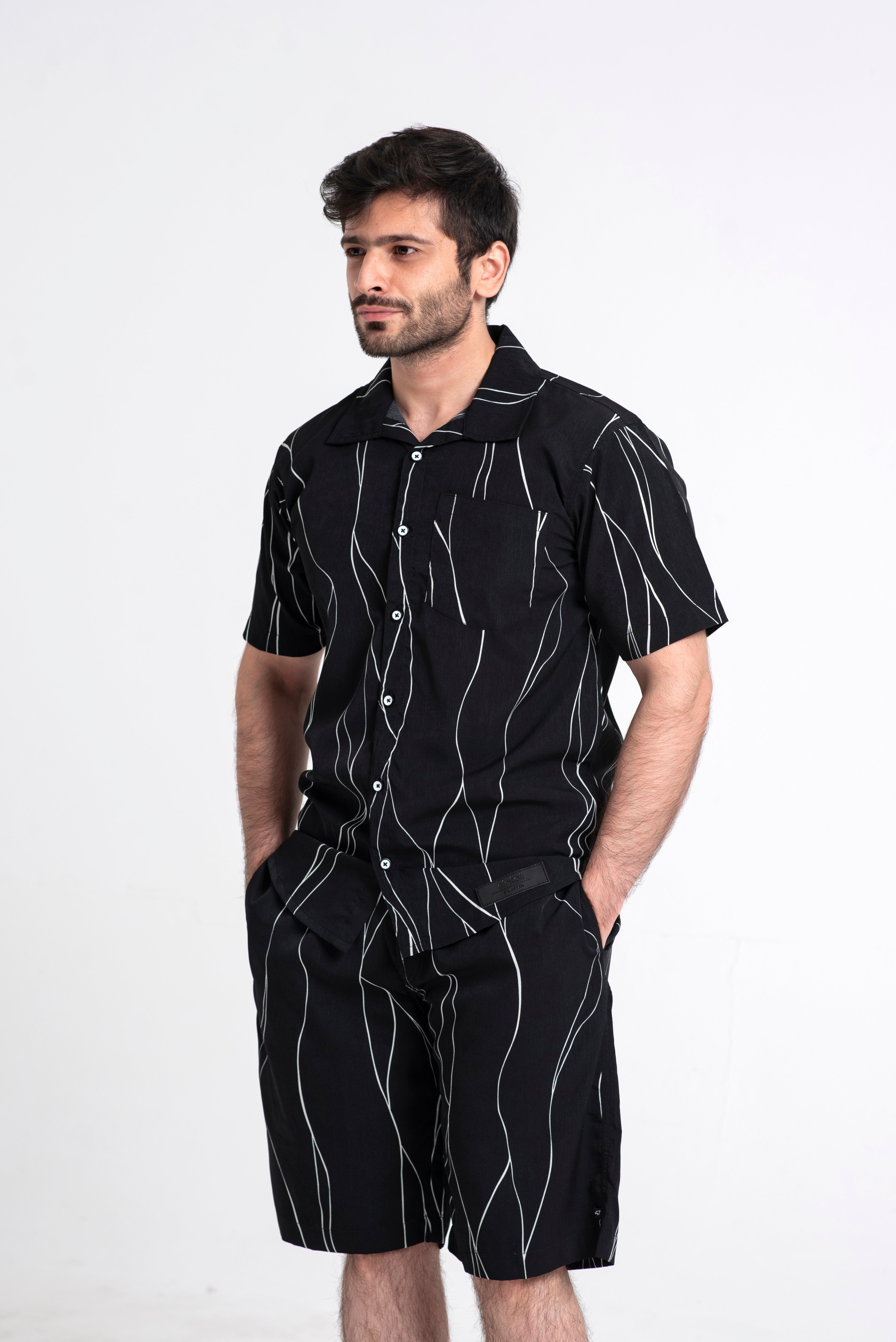 Pattern Men Shirt / Short Set