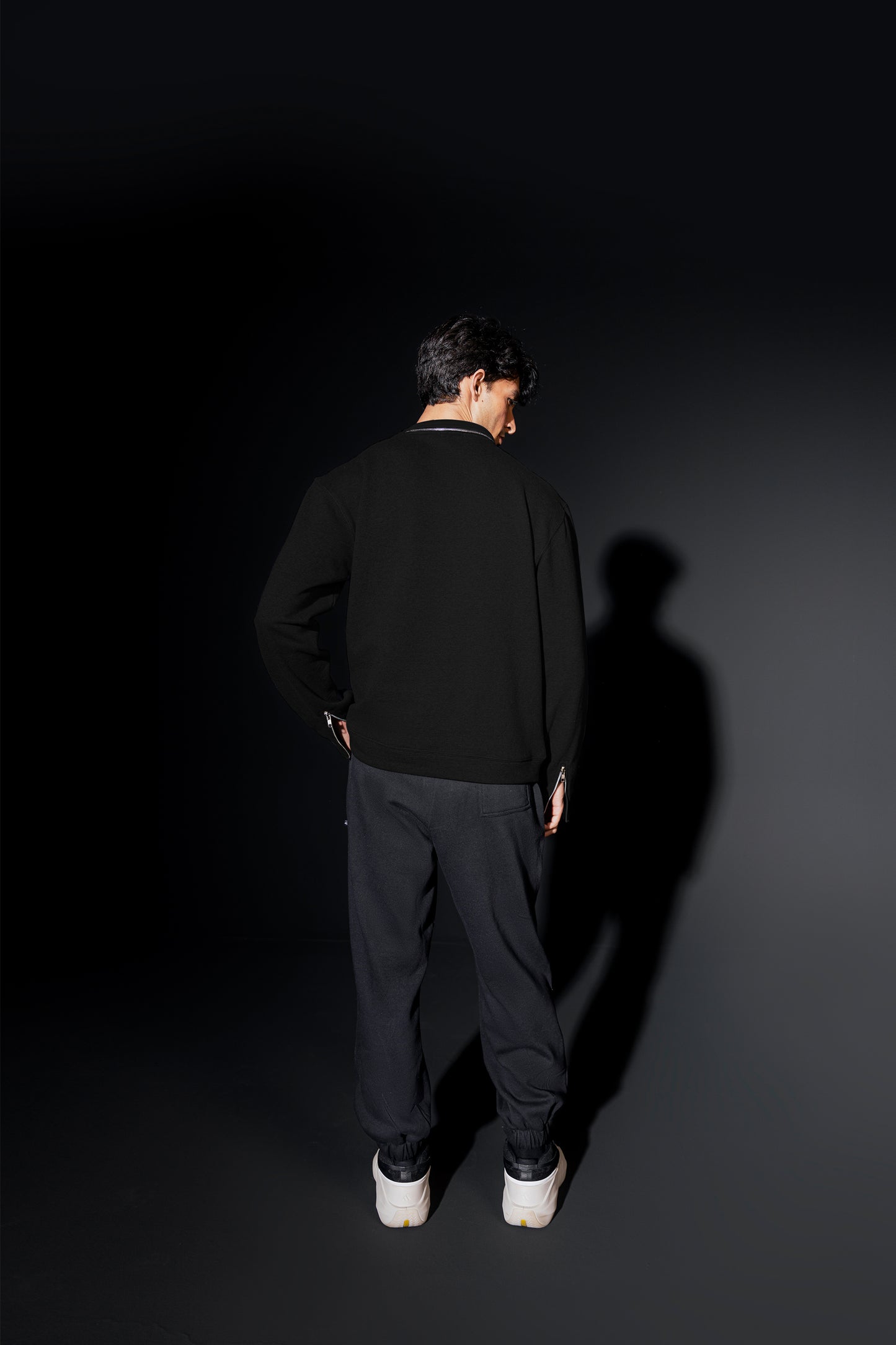 Multi Zip Sweat Shirt (Black)