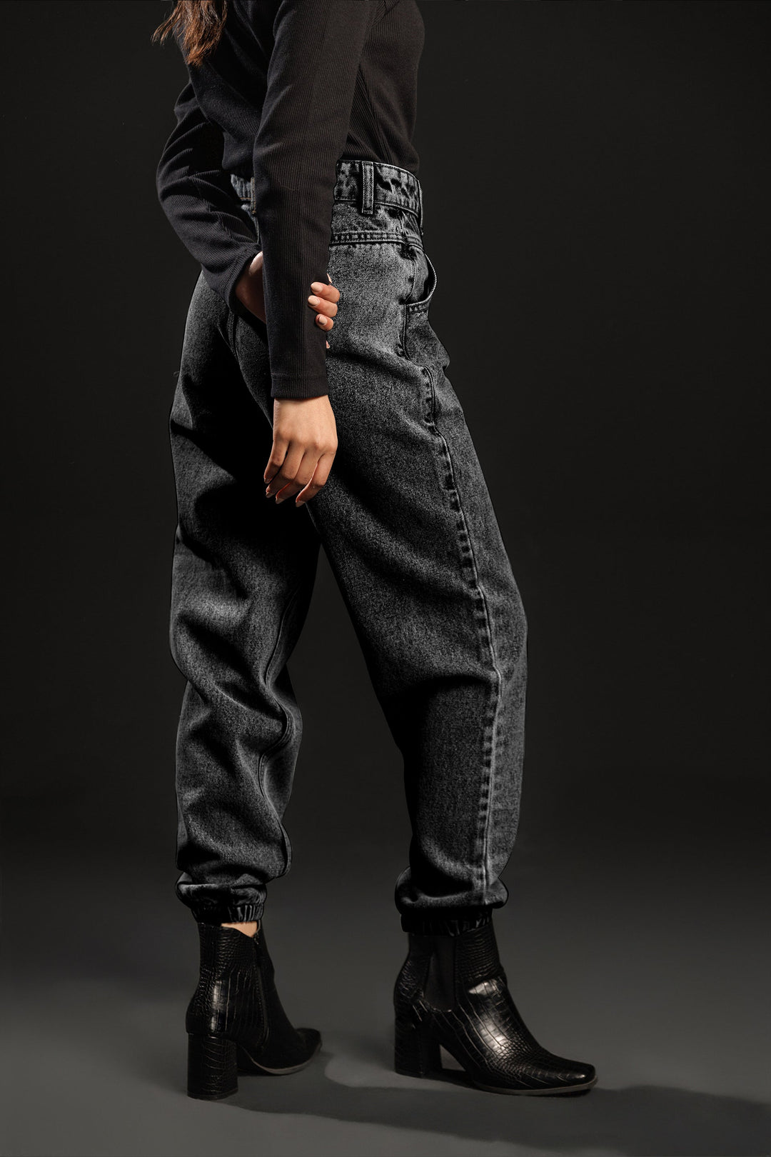 Slouchy Fit Jeans