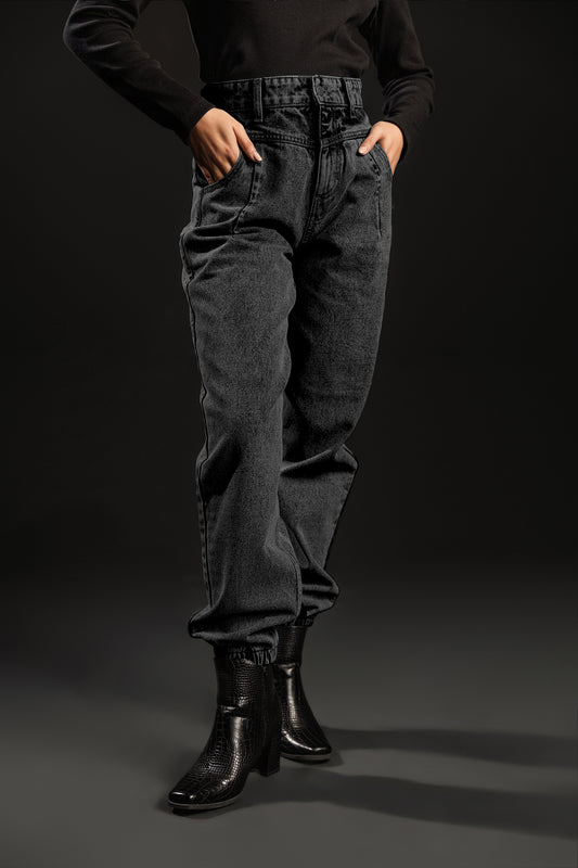 Slouchy Fit Jeans (Black Stone)