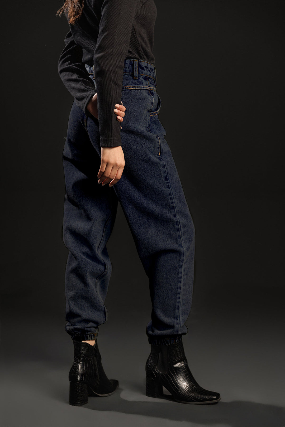 Slouchy Fit Jeans
