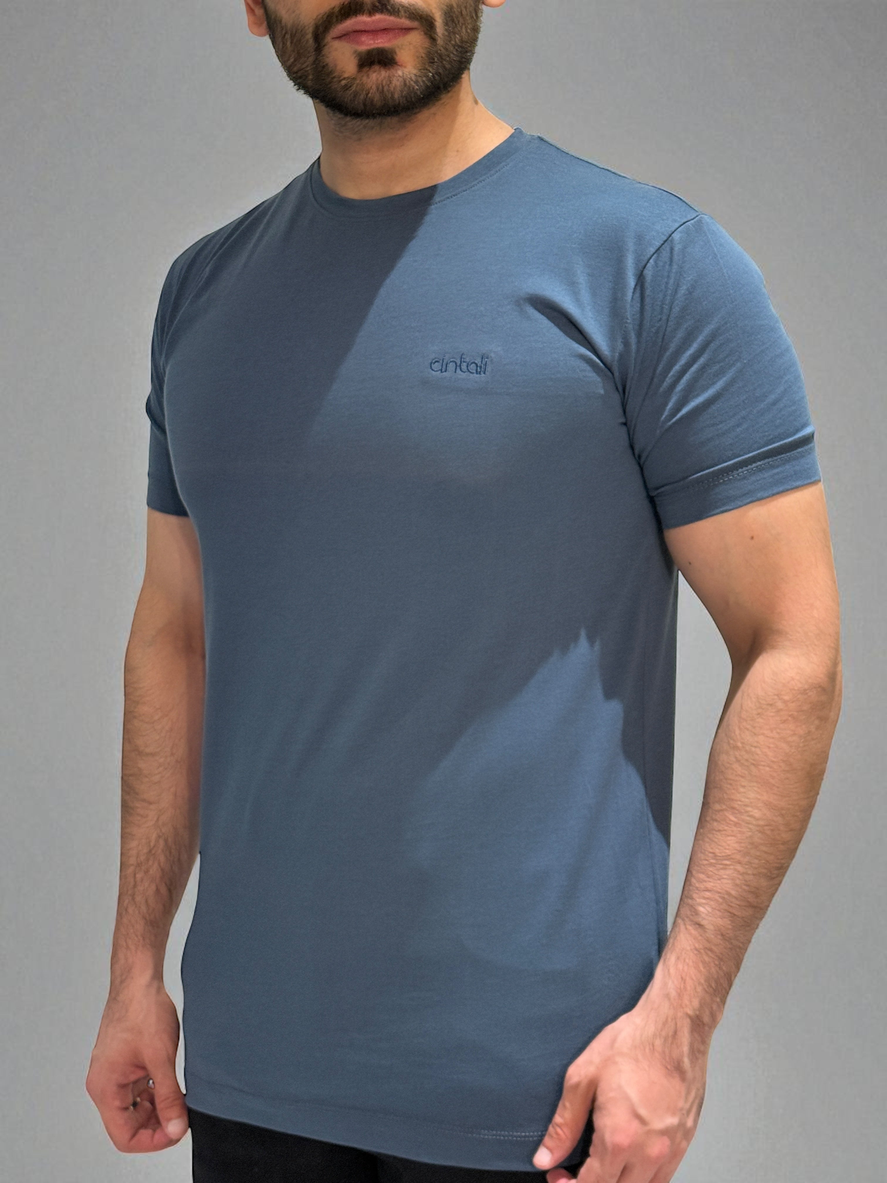 Muscle-Fit Crew Neck